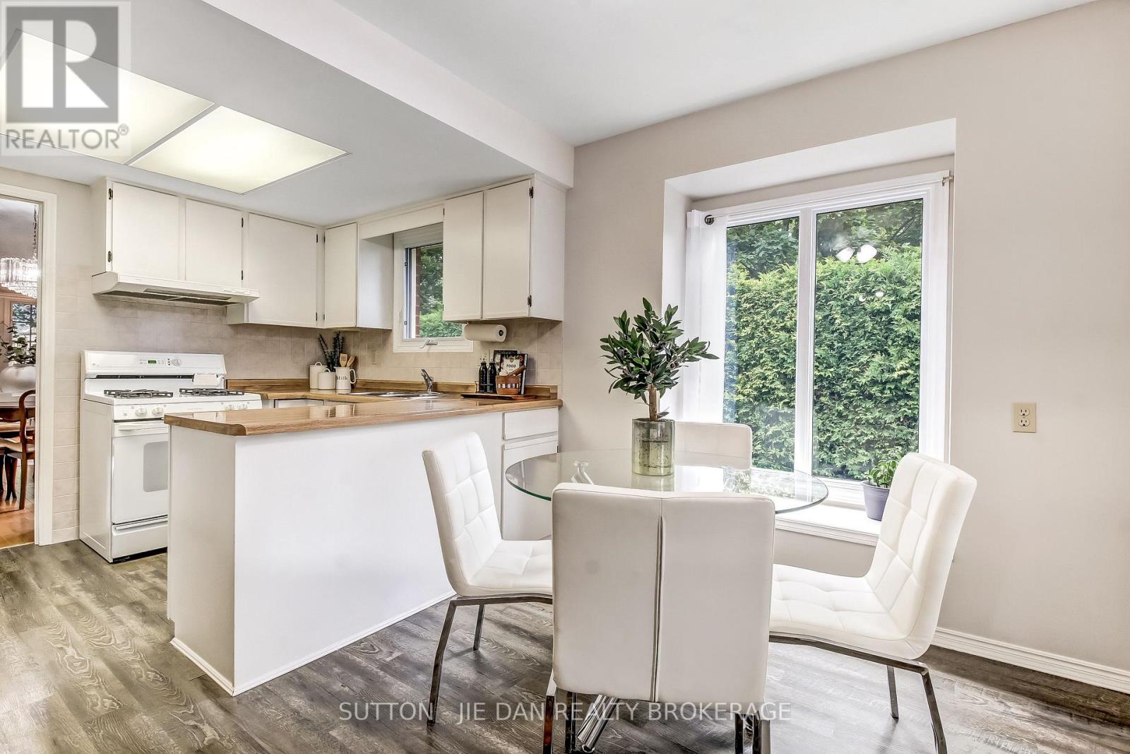 1624 HASTINGS DRIVE - 7