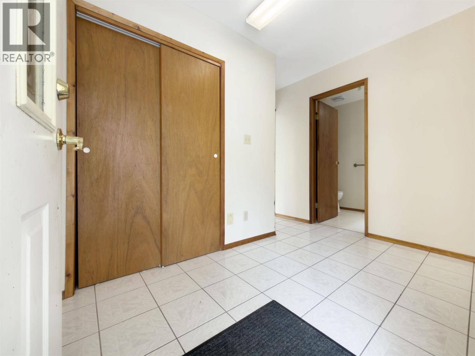 1555 DUNCAN ROAD - Image 10