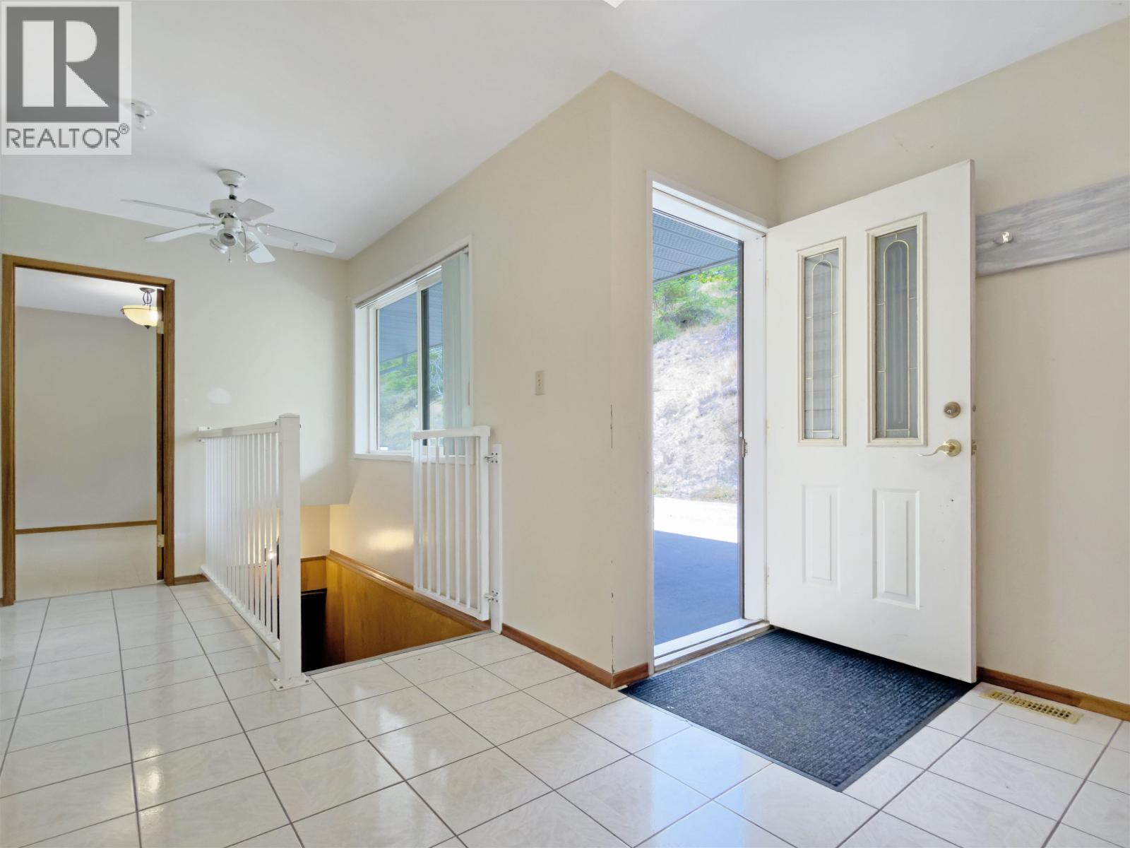 1555 DUNCAN ROAD - Image 9