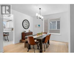 Living room - 437 Fleet Canuck Private, Ottawa, ON K0A1L0 Photo 8