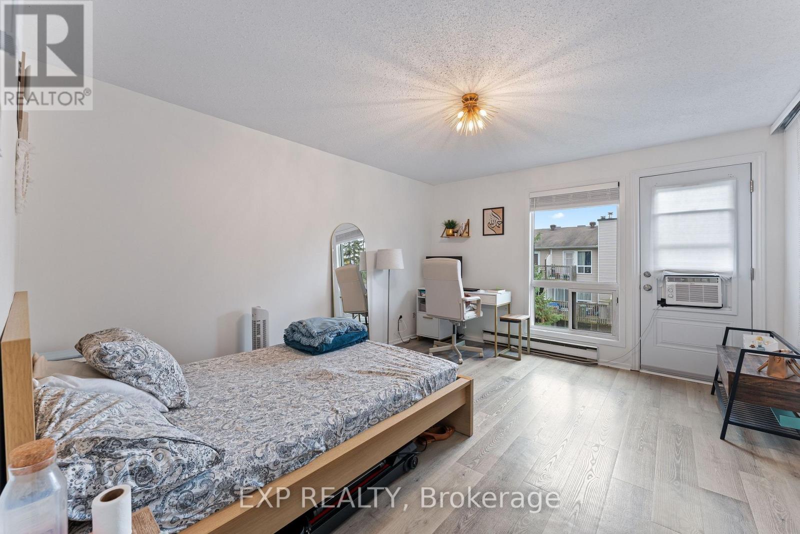 2 Bed, 2 Bath House for Sale in Ottawa – B – 6702 JEANNE D’ARC BOULEVARD N, Ottawa – MLS# X13792902 - Image 18