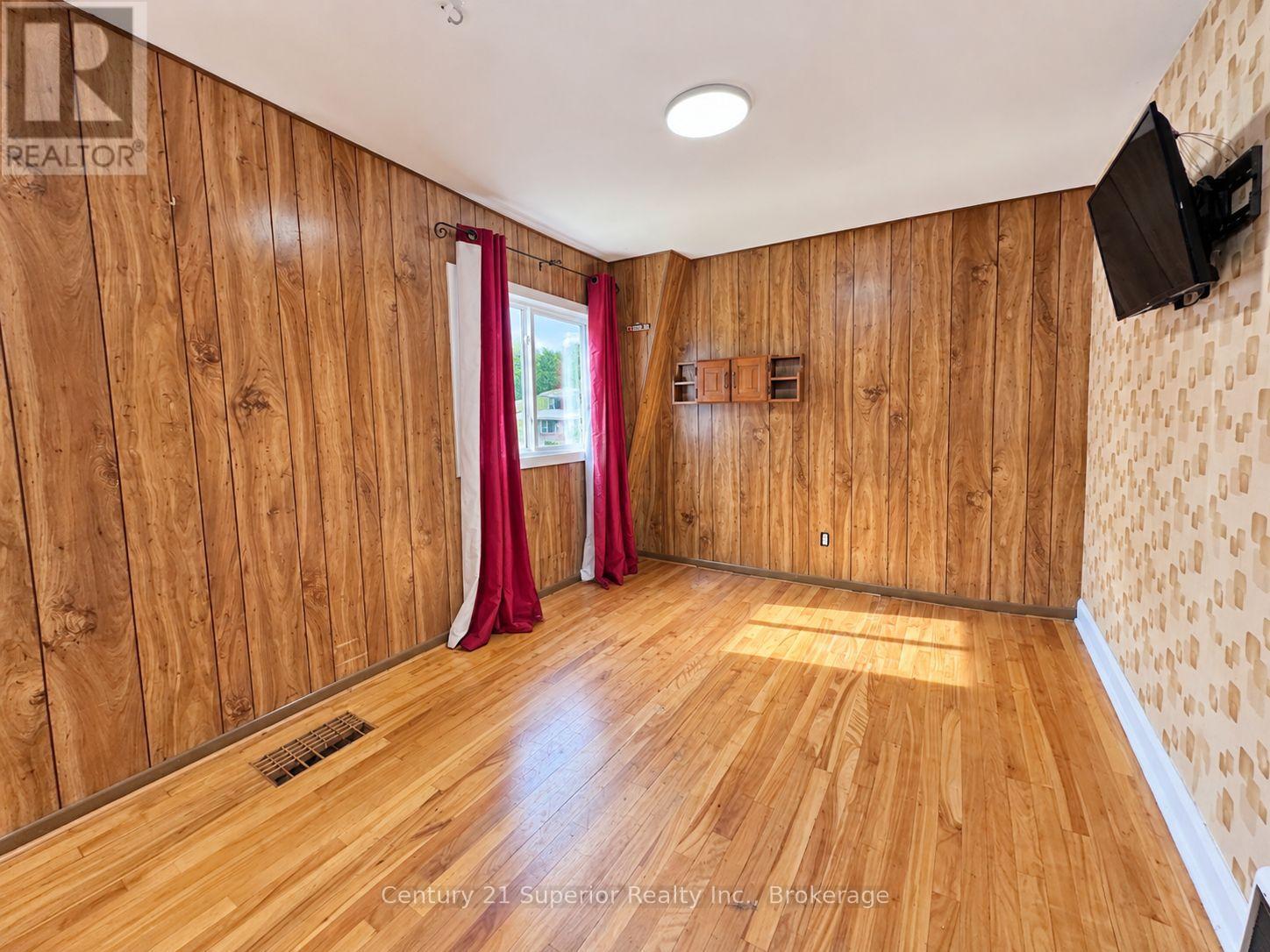 7 ROUSE STREET - 26