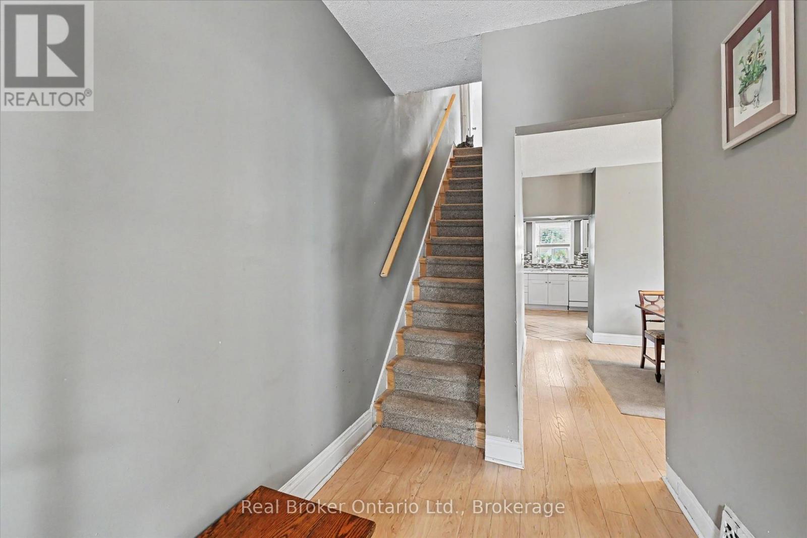 41 FRANCIS STREET - 17
