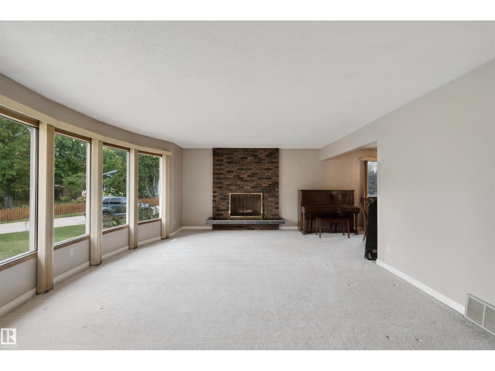 9 BROOKWOOD PL - 3