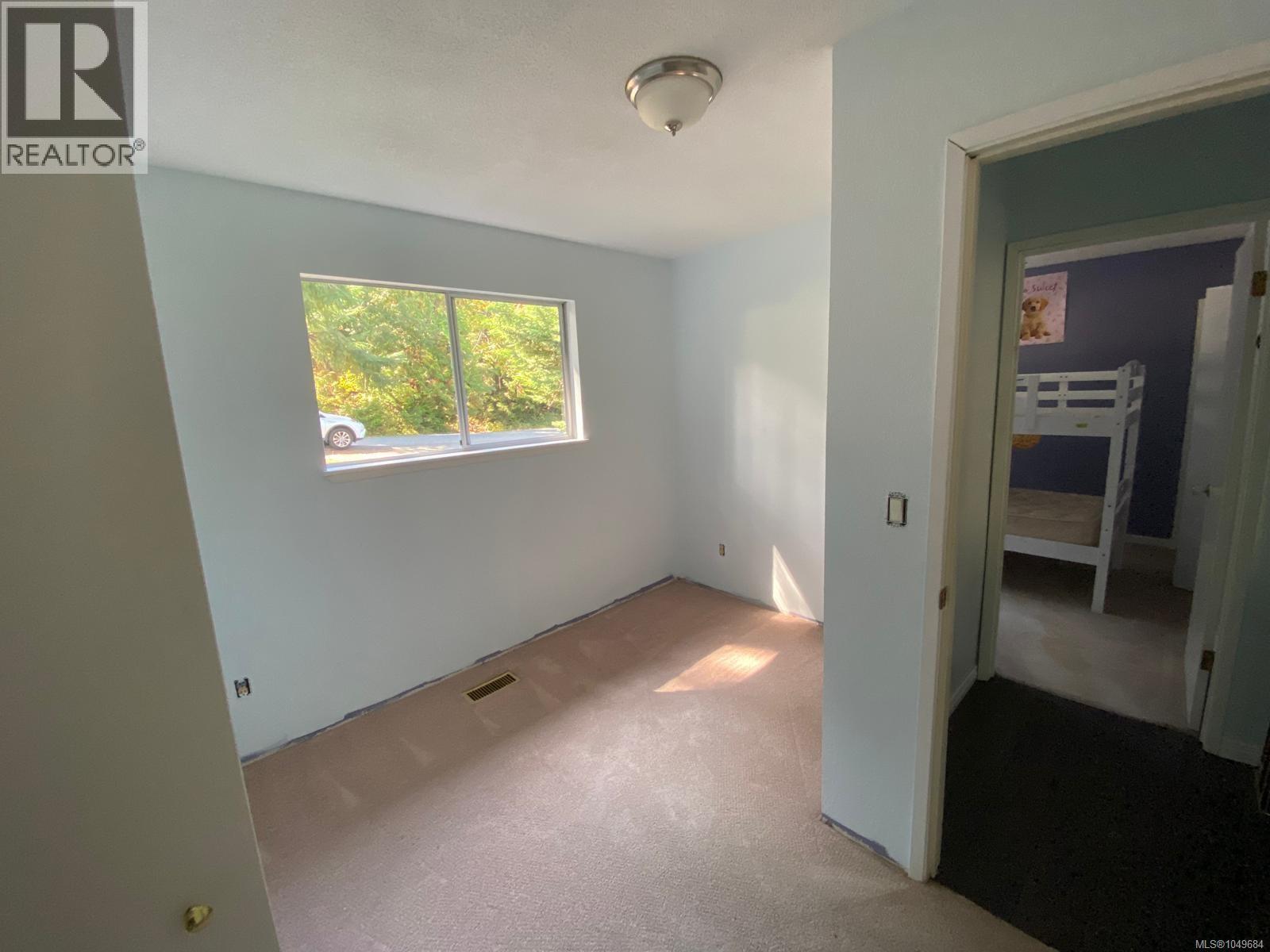 3330 Ravenwood Rd - Image 42
