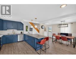 597 Lafontaine  Road W, Tiny, ON L9M0L7 Photo 12