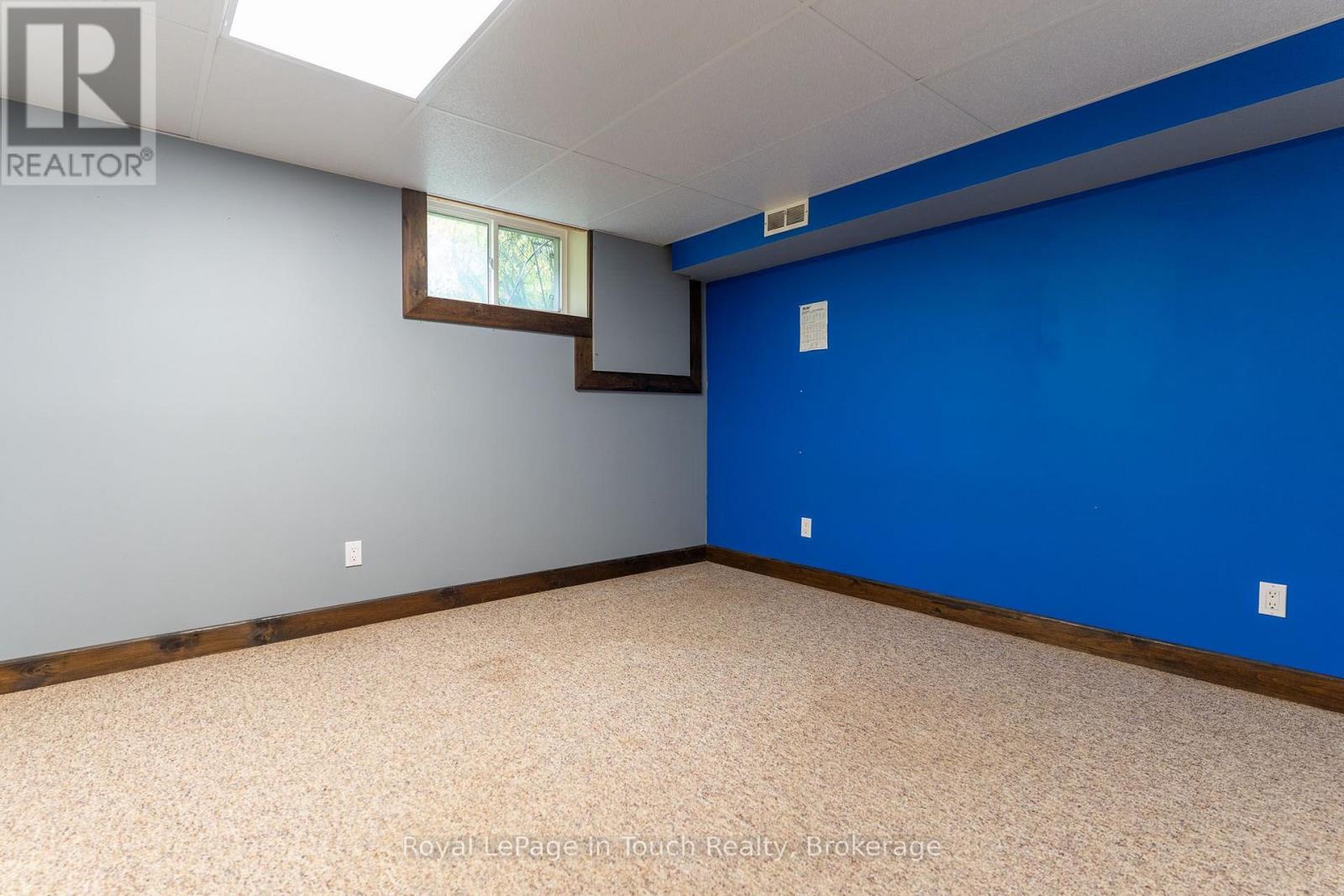 1749 GRATRIX ROAD - 39