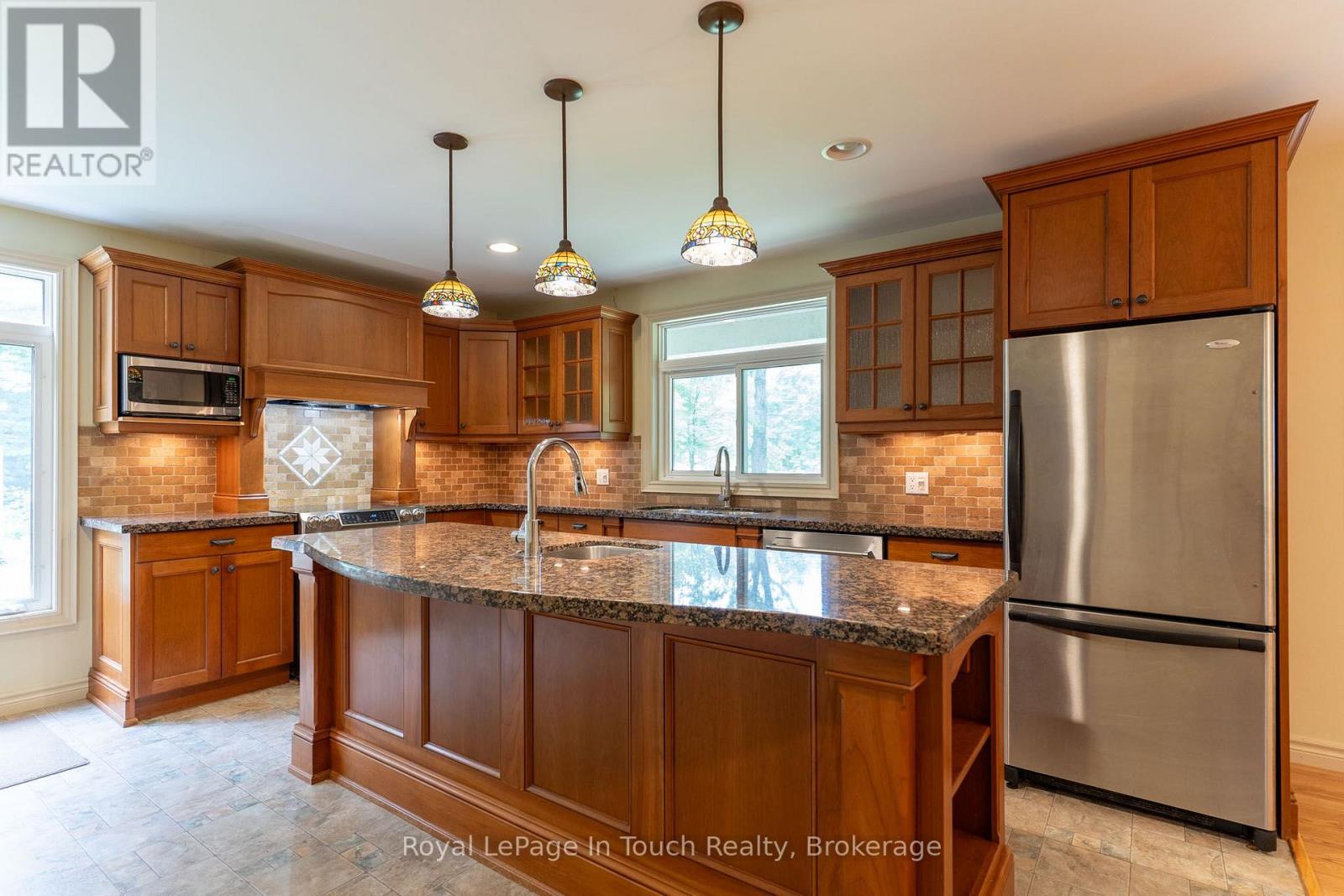 1749 GRATRIX ROAD - Image 9
