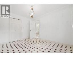 423 Lawrence Avenue, Kitchener, ON N2M1Y7 Photo 21