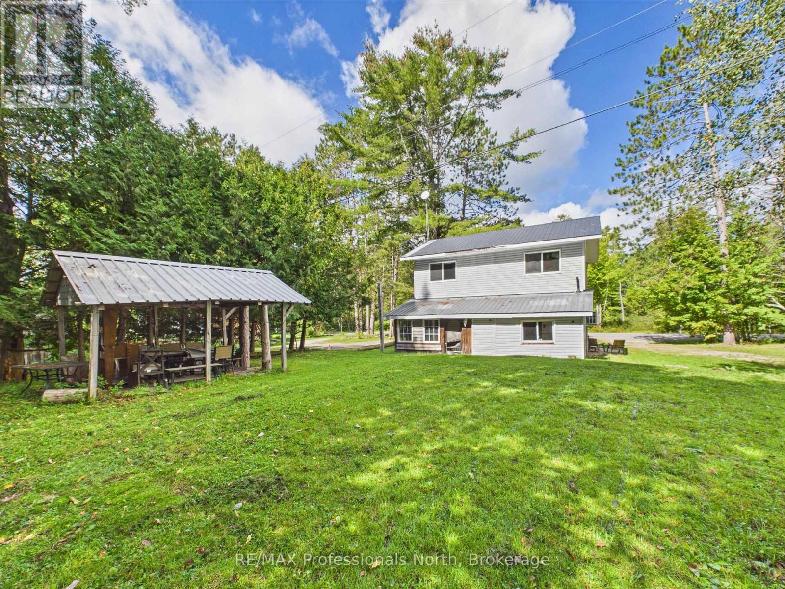 31 HUTCHESON BEACH ROAD E - 16