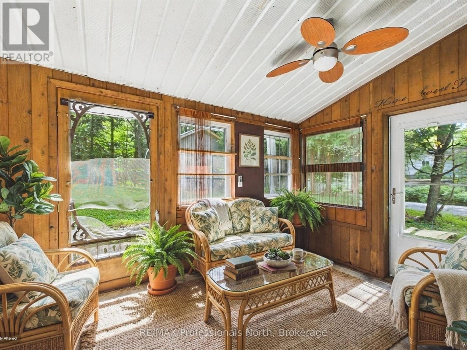31 HUTCHESON BEACH ROAD E - 9