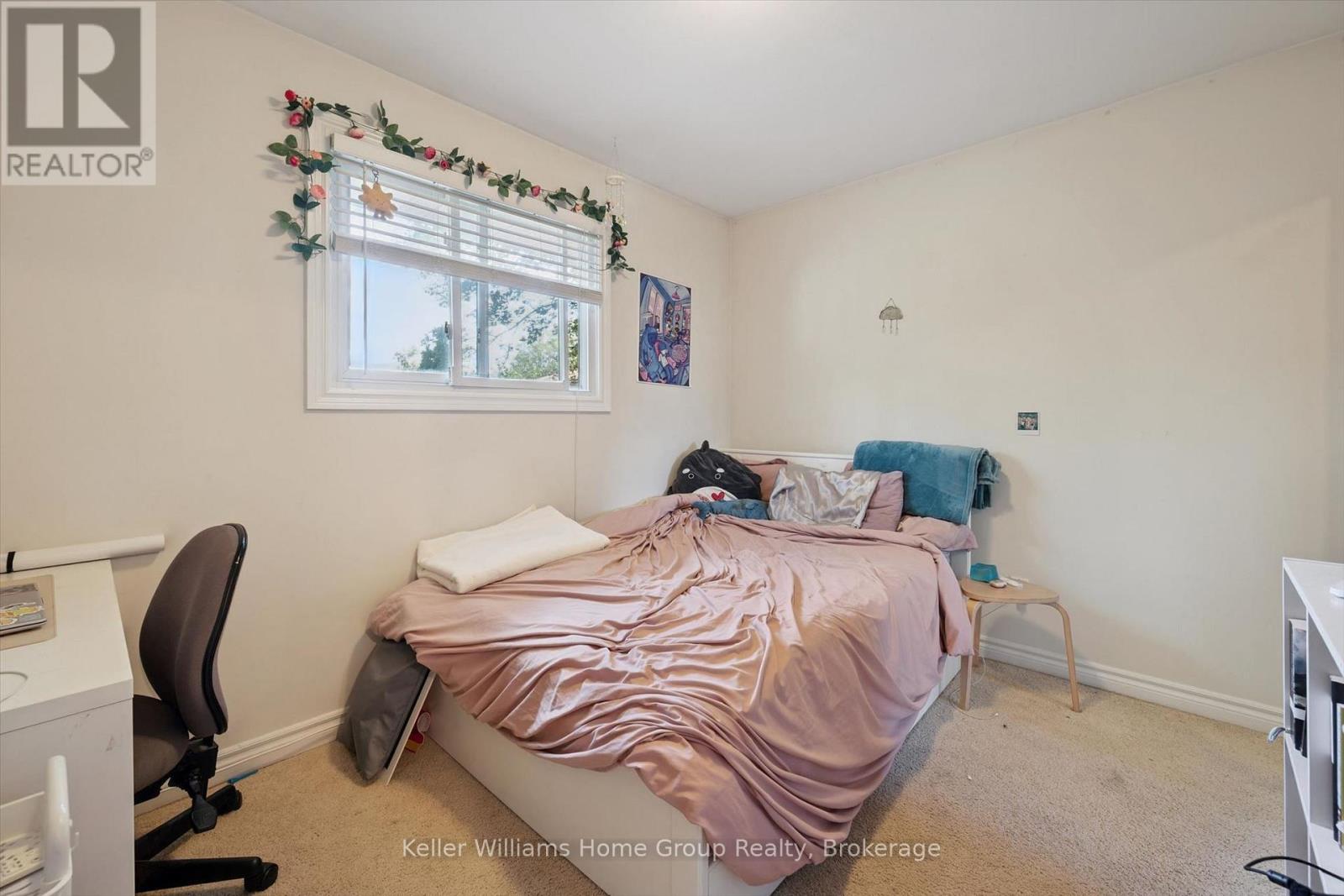 10 PICADILLY PLACE - 14