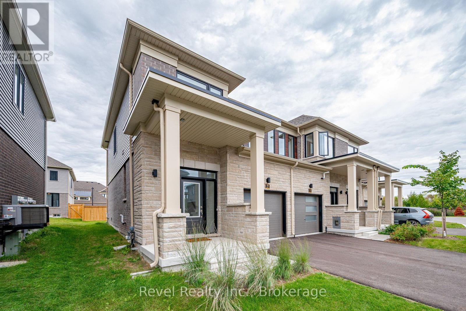 38 Hickey Lane, Kawartha Lakes (Lindsay), Ontario, K9V1T9, Kawartha Lakes (Lindsay), Ontario — photo 4 of 5