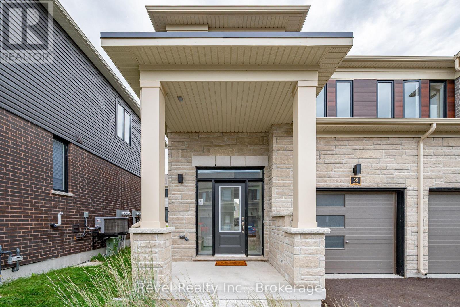 38 Hickey Lane, Kawartha Lakes (Lindsay), Ontario, K9V1T9, Kawartha Lakes (Lindsay), Ontario — photo 5 of 5