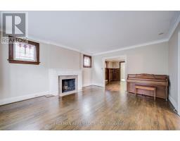 Kitchen - 87 Ava Road, Toronto, ON M6C1V7 Photo 10