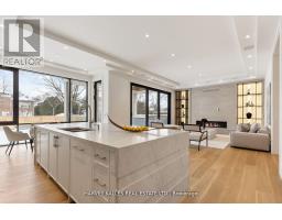 Bedroom 3 - 370 Glengrove Avenue W, Toronto, ON M5N1W5 Photo 17