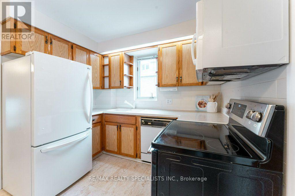 58 FRANKLIN AVENUE - 15