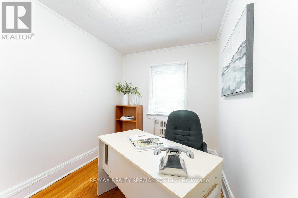 58 FRANKLIN AVENUE - 17