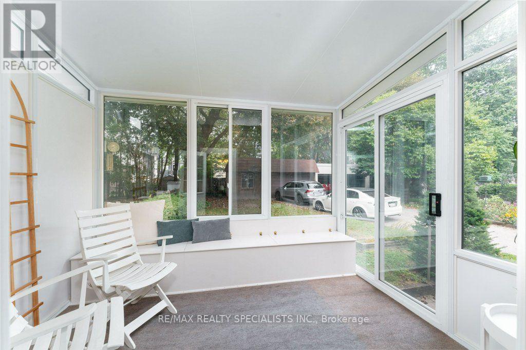 58 FRANKLIN AVENUE - 4