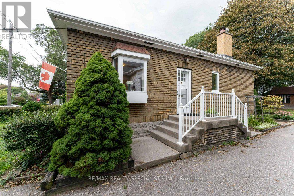 58 FRANKLIN AVENUE - 7