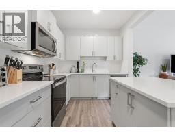 4pc Bathroom - 15 Tuscany Summit Square Nw, Calgary, AB T3L0G1 Photo 6