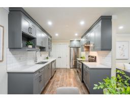 27036 28 Avenue, Langley, BC V4W3E5 Photo 9