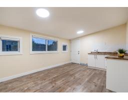 27036 28 Avenue, Langley, BC V4W3E5 Photo 24