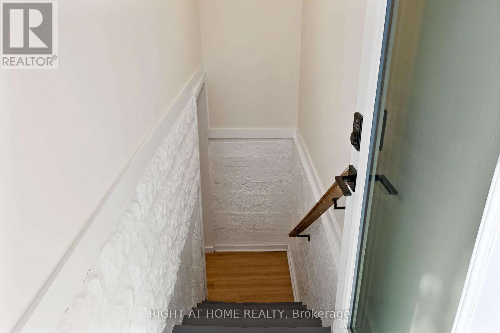 1 - 477 MONTRAVE AVENUE, Oshawa (Vanier) — photo 2