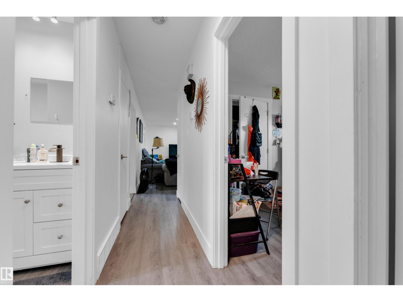 14216 58 ST NW - 14
