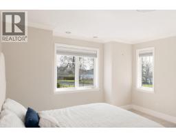 Living room - 238 Richmond Ave, Victoria, BC V8S3X8 Photo 19
