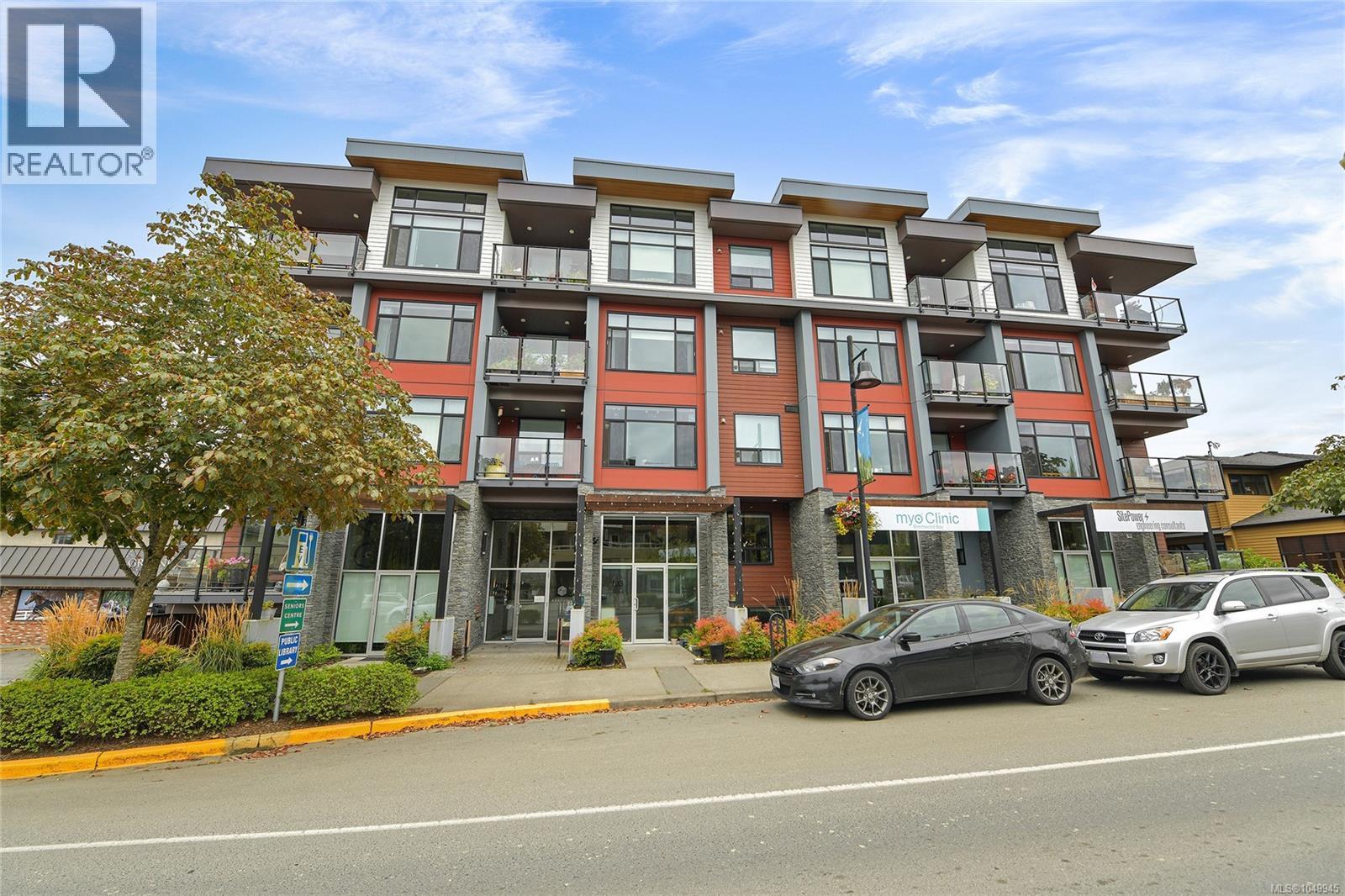 Property for sale at 302 7162 West Saanich Rd