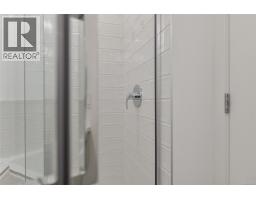 302 7162 West Saanich Rd, Central Saanich, BC V8M1P6 Photo 25