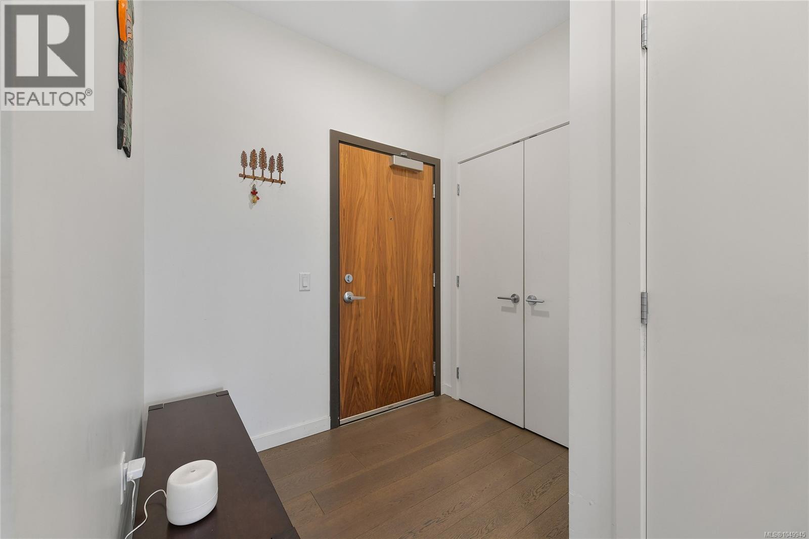 #302 7162 West Saanich Rd - Image 32