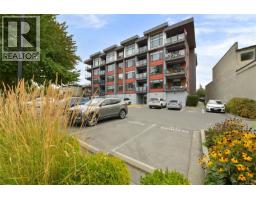 302 7162 West Saanich Rd, Central Saanich, BC V8M1P6 Photo 37