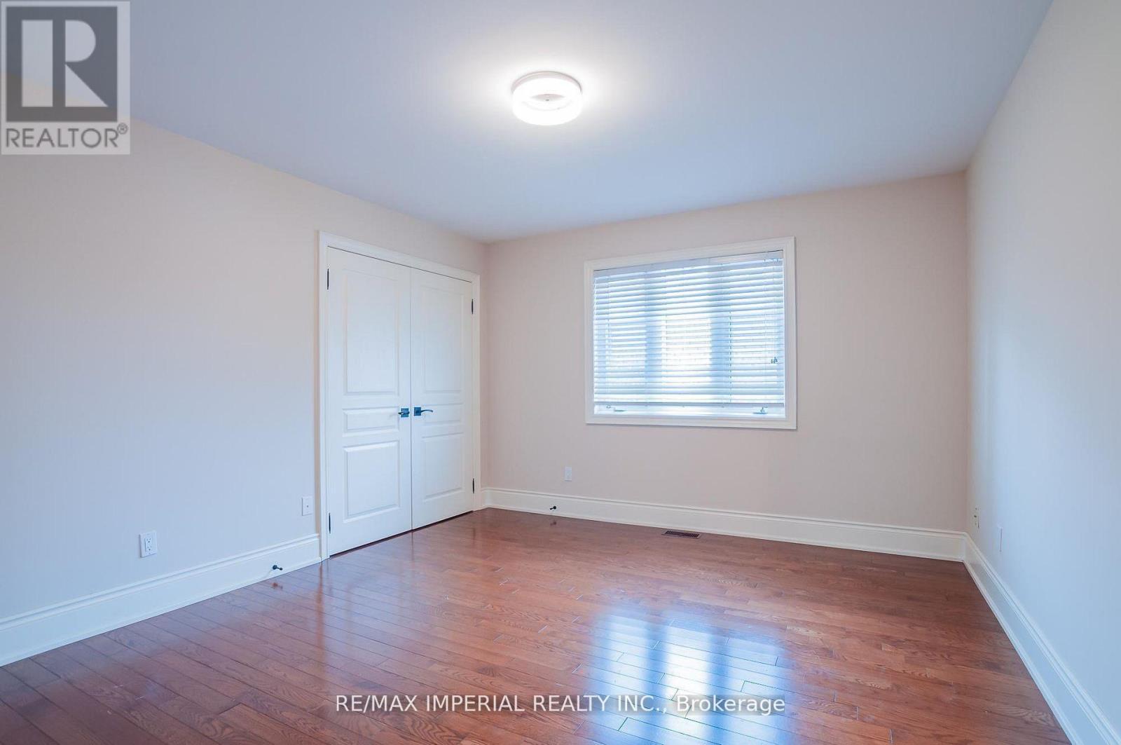 23A MACKAY DRIVE - 31