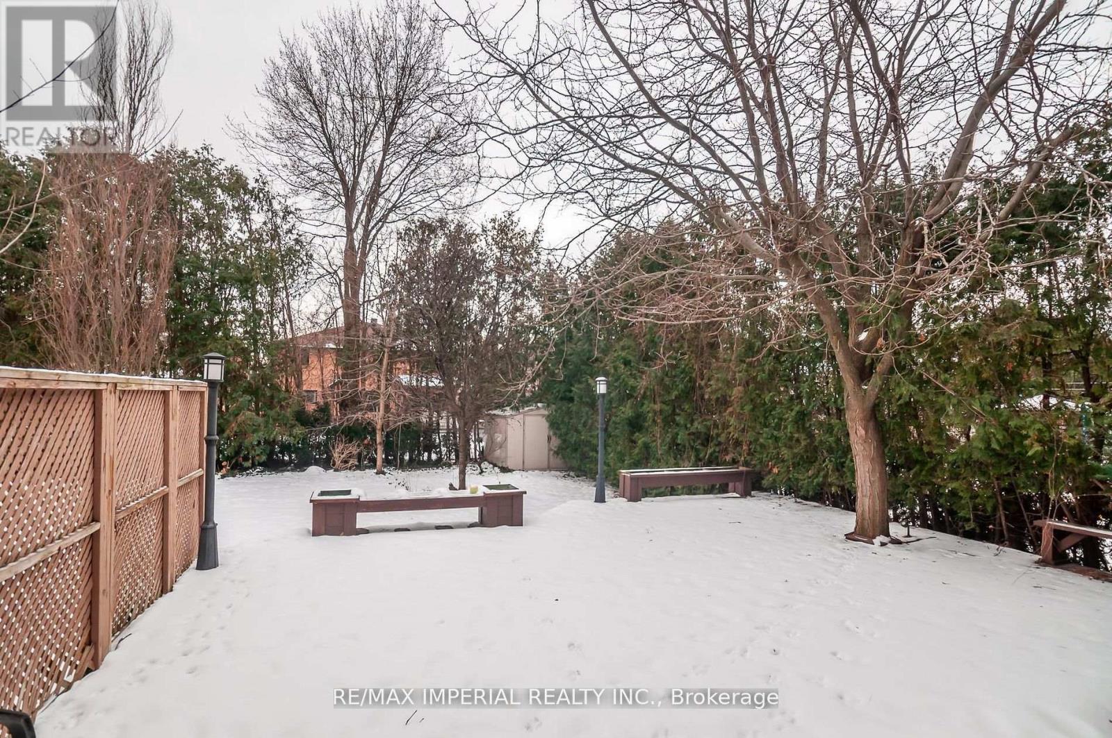 23A MACKAY DRIVE - 44