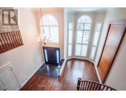 23a Mackay Drive, Richmond Hill, ON L4C6N9 Photo 24