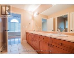 23a Mackay Drive, Richmond Hill, ON L4C6N9 Photo 32