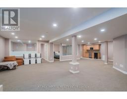 23a Mackay Drive, Richmond Hill, ON L4C6N9 Photo 37