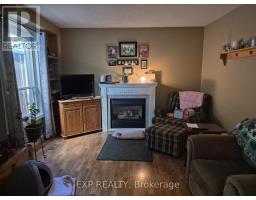 348 Terry Drive, Newmarket, ON L3Y5E7 Photo 18