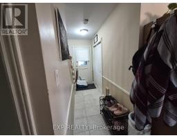 348 Terry Drive, Newmarket, ON L3Y5E7 Photo 6