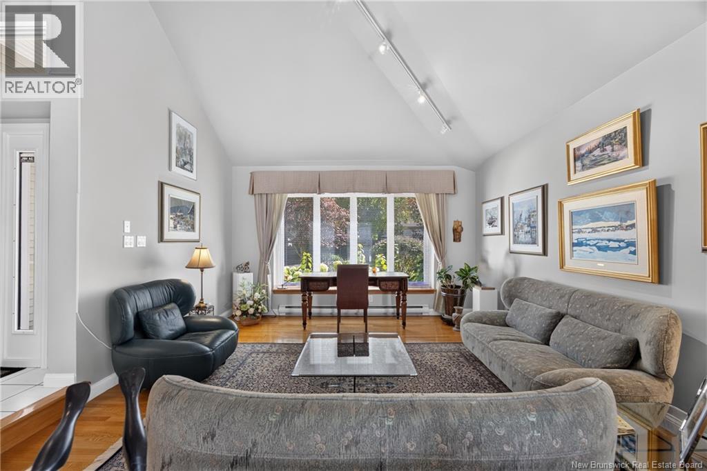 815 Mitchell Street - Image 19