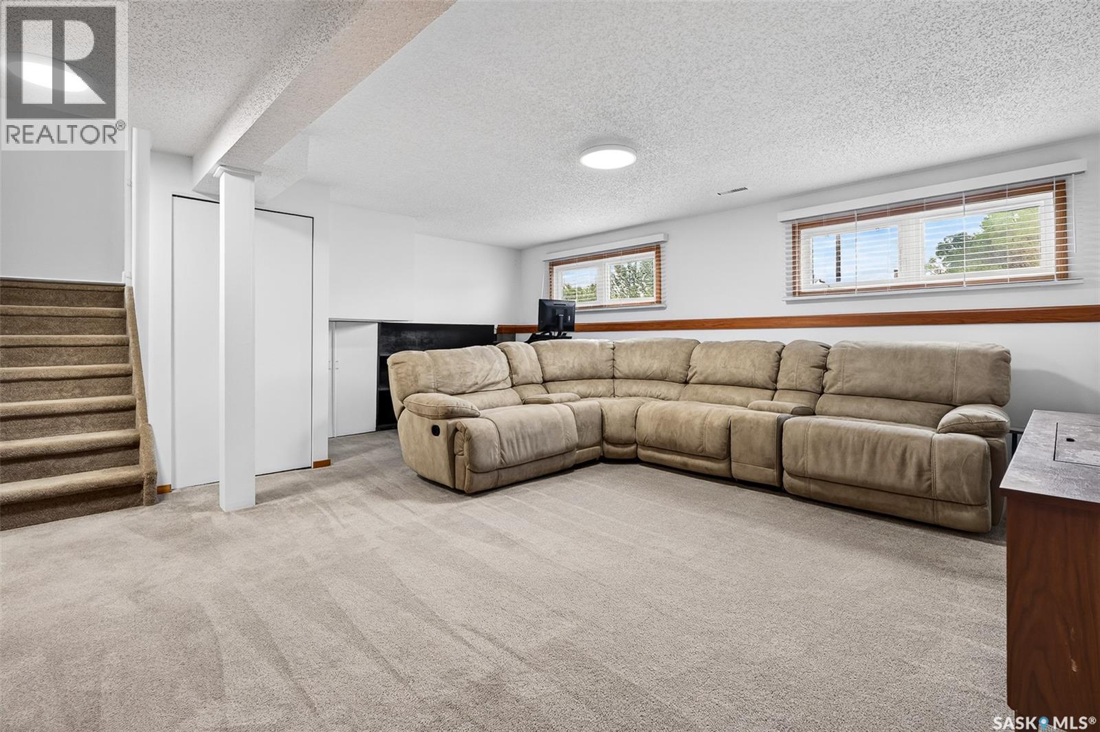 1515 Caribou STREET W - Image 44
