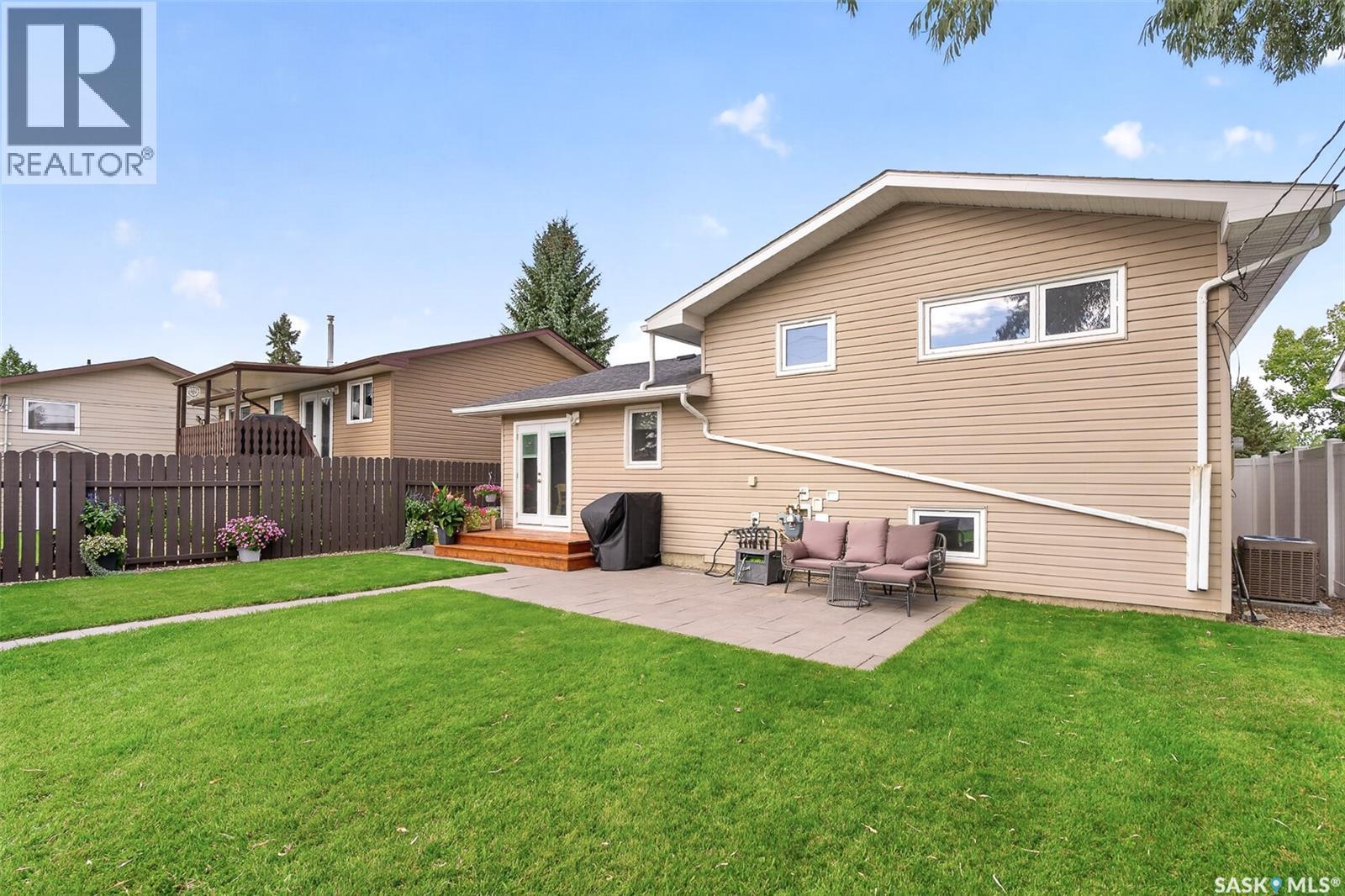 1515 Caribou STREET W - Image 54