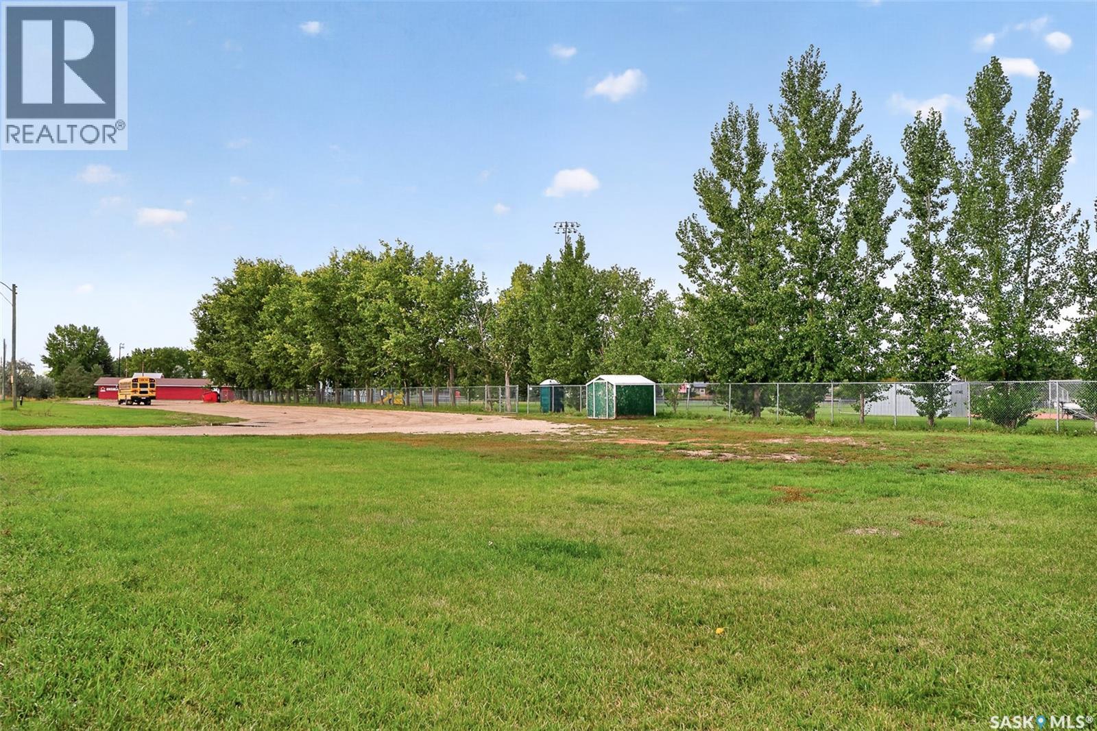 1515 Caribou STREET W - Image 60