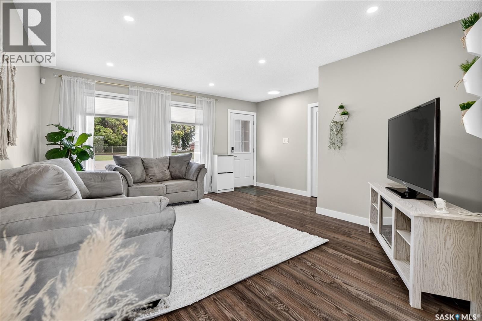 1515 Caribou STREET W - Image 7
