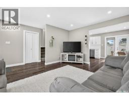 Laundry room - 1515 Caribou Street W, Moose Jaw, SK S6H7N5 Photo 10