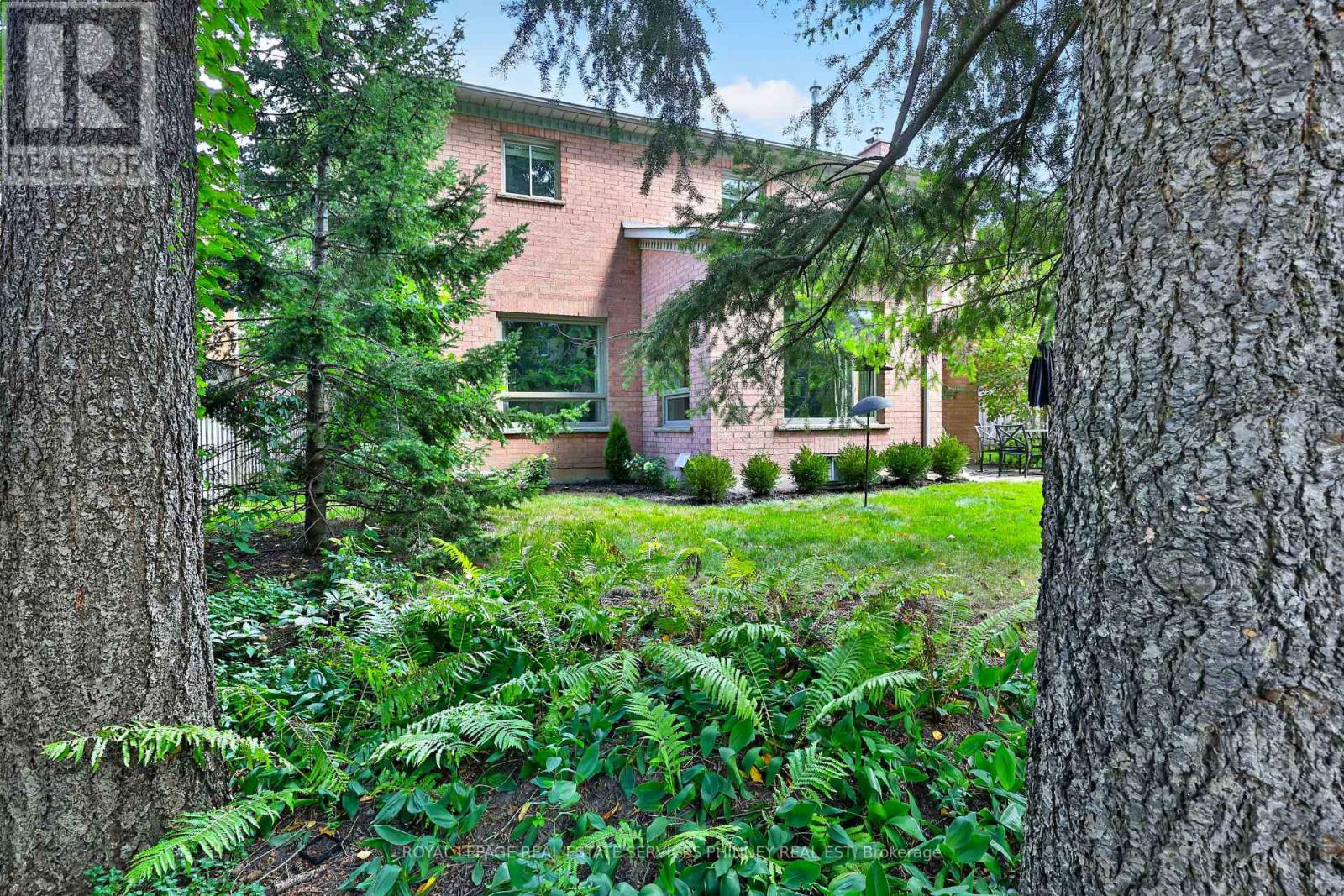 1962 CALGARY COURT - 31