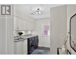 1962 Calgary Court, Mississauga, ON L5H4J1 Photo 18