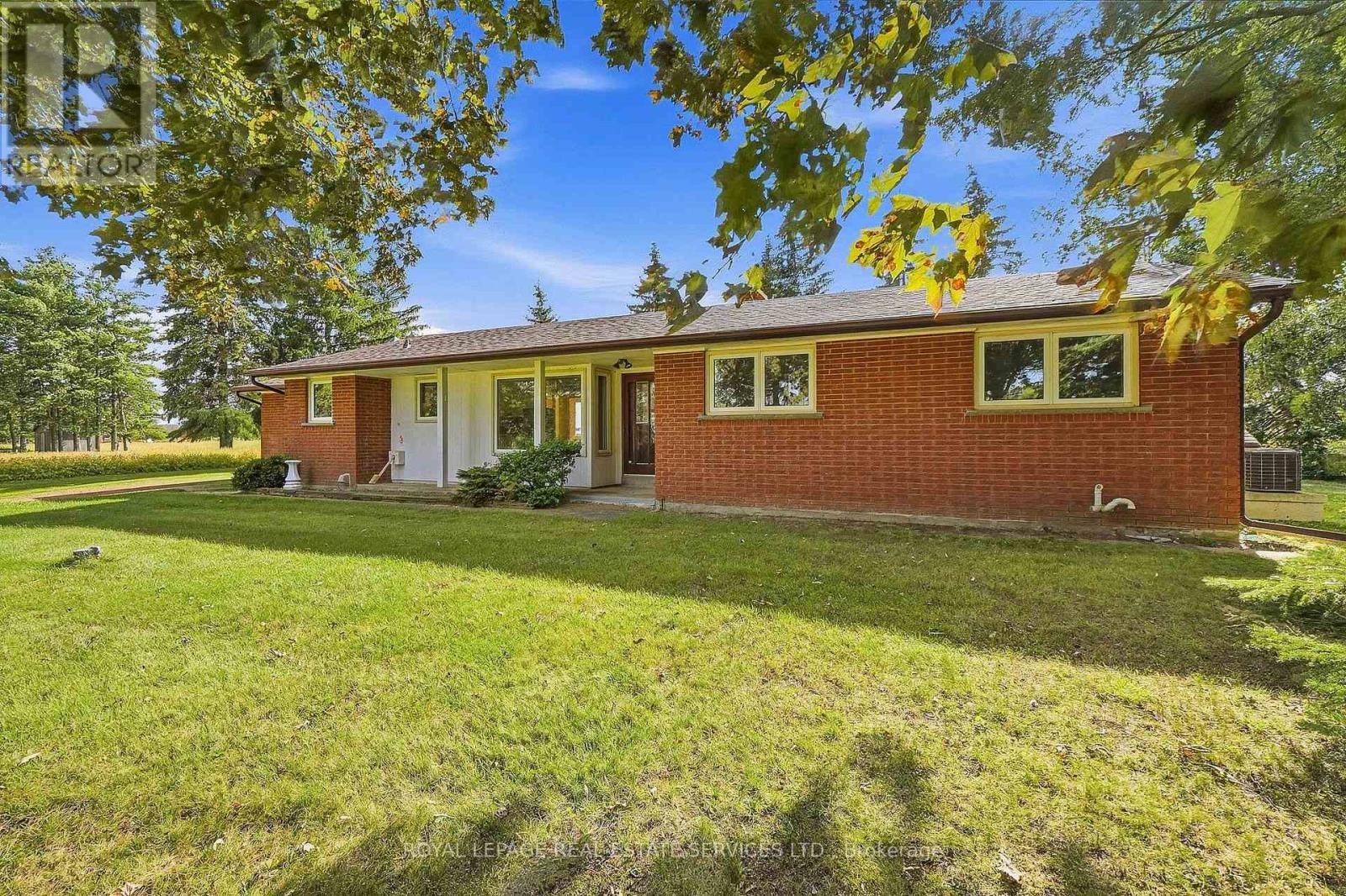 Photo of 5150 TREMAINE ROAD